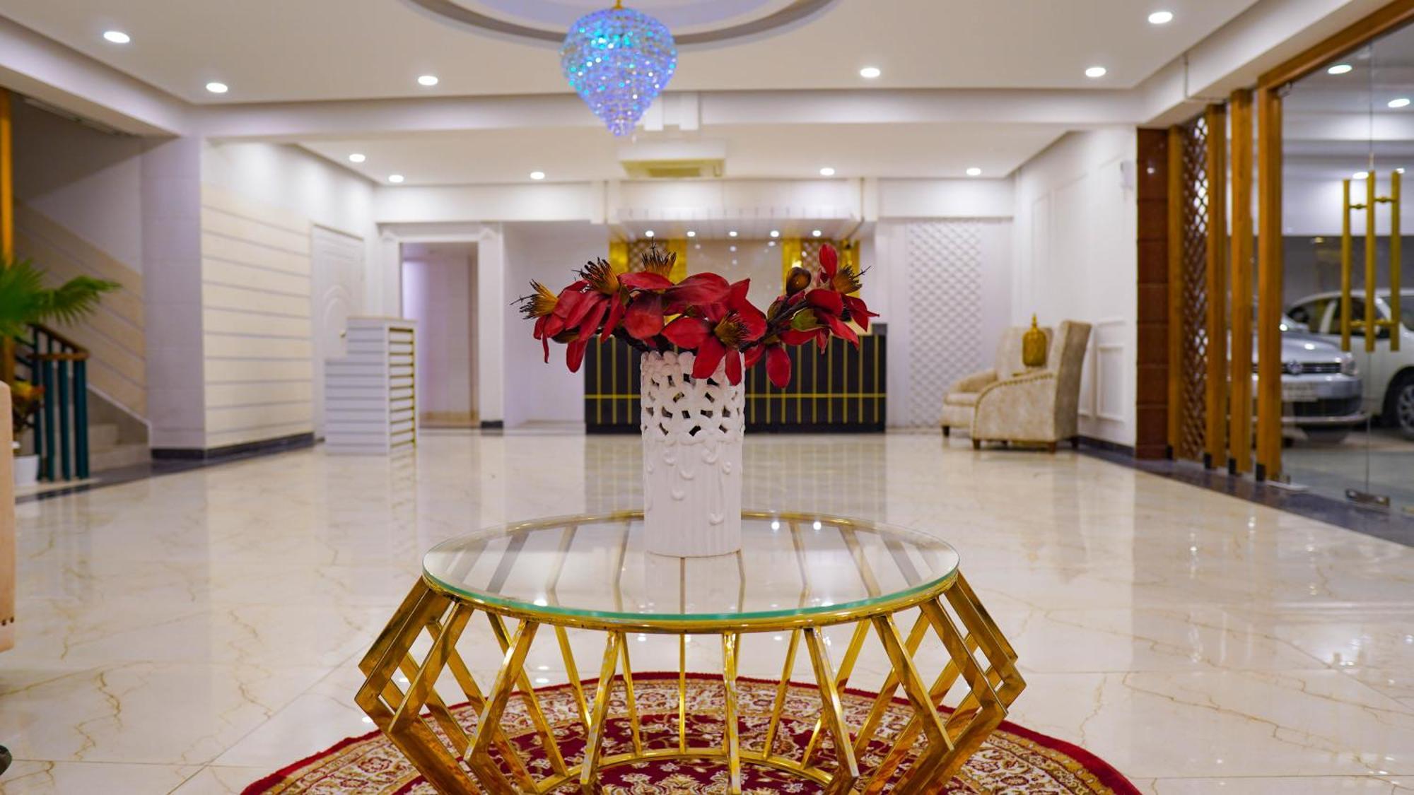 Grand Vistana Hotel ธากา ภายนอก รูปภาพ