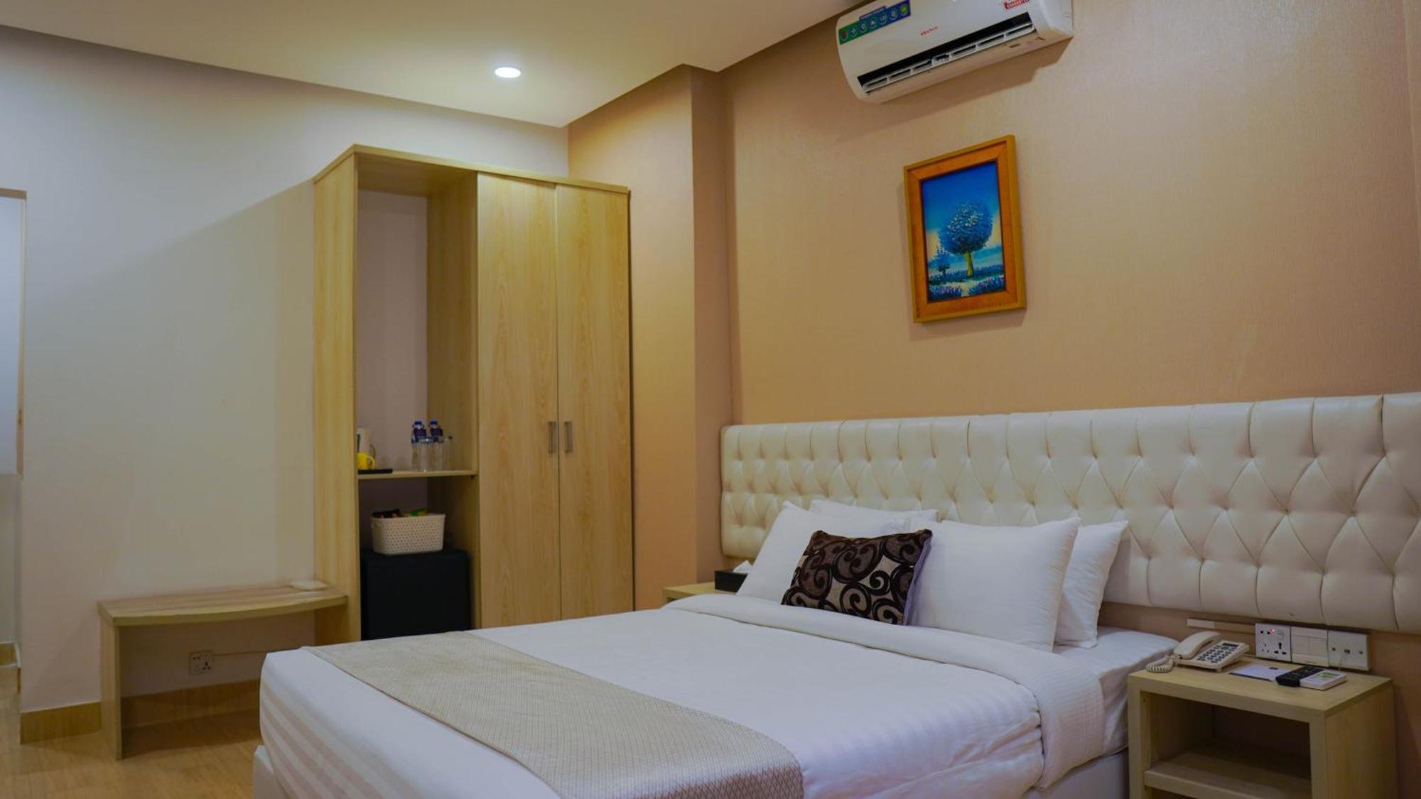 Grand Vistana Hotel ธากา ภายนอก รูปภาพ