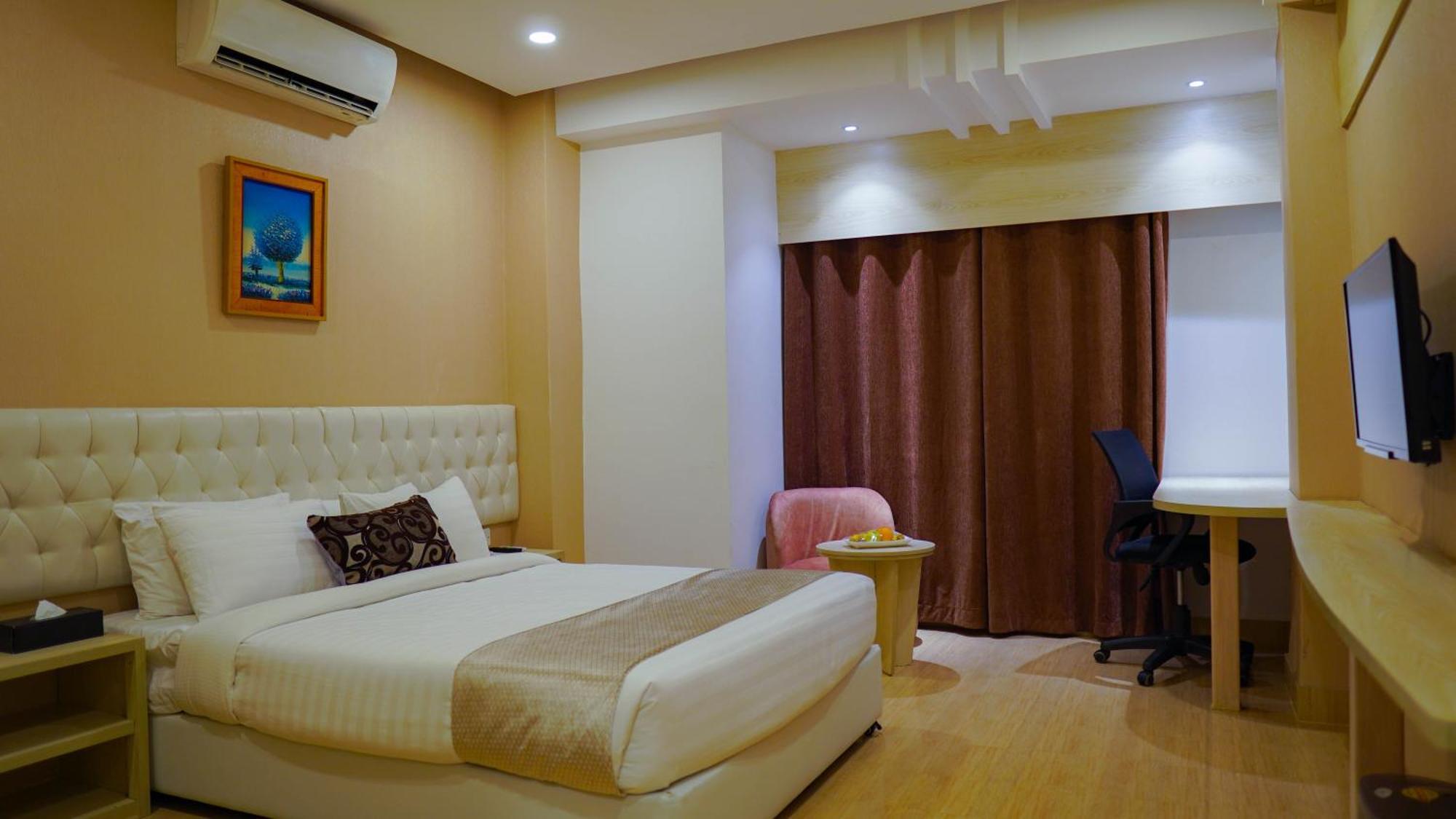 Grand Vistana Hotel ธากา ภายนอก รูปภาพ
