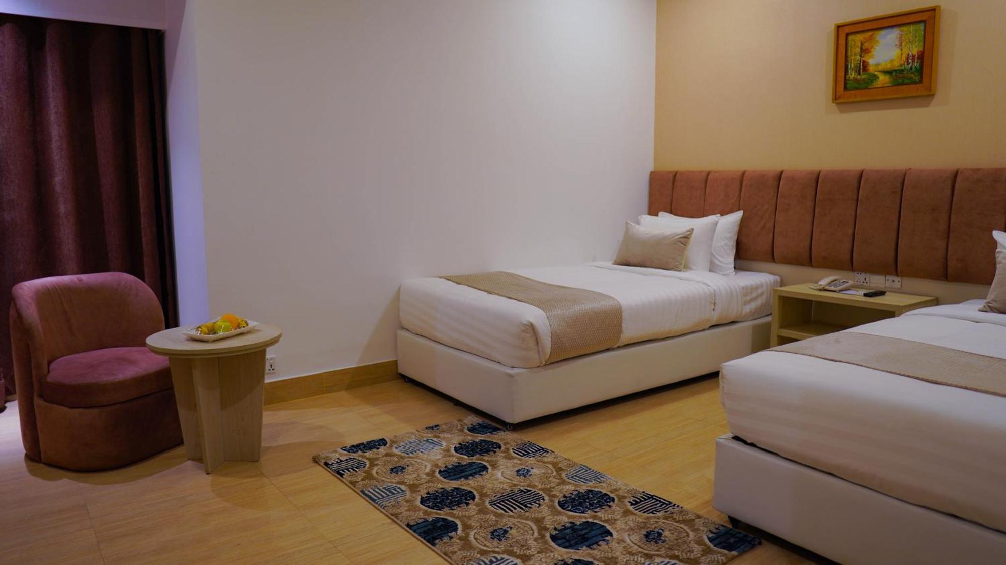 Grand Vistana Hotel ธากา ภายนอก รูปภาพ
